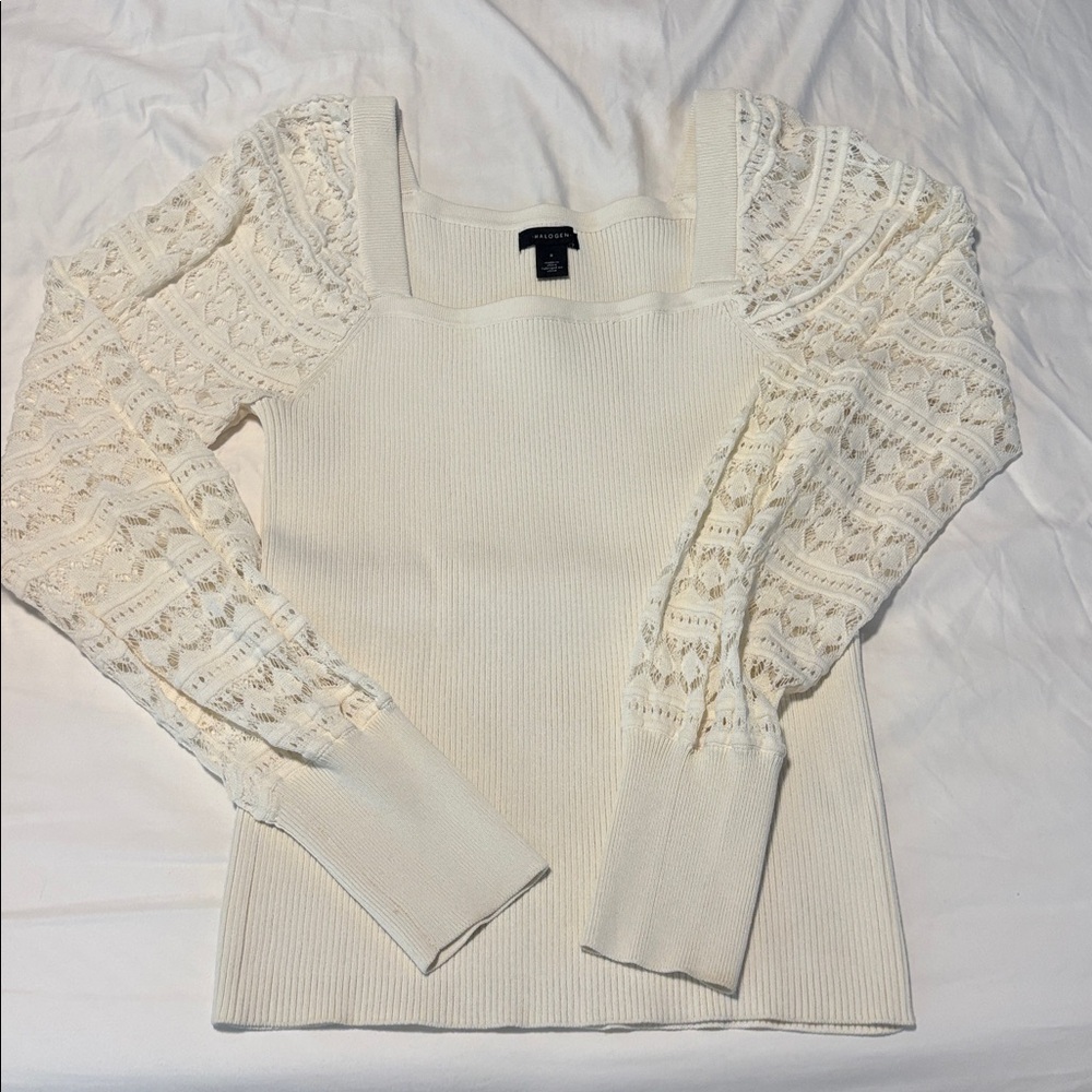Halogen from Nordstrom cream sweater with beautiful lace sleeves, size Small